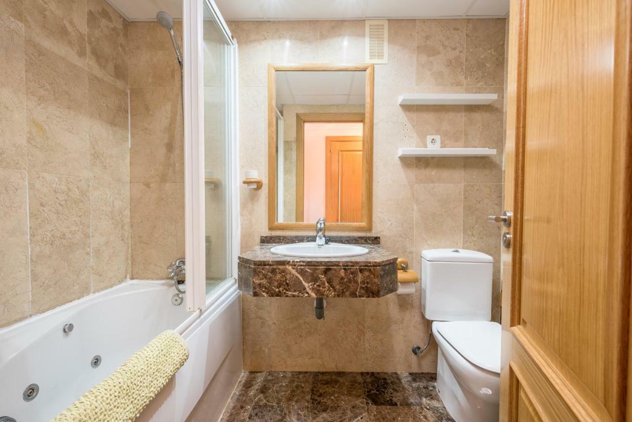 Apartamento Parque Litoral Málaga Dış mekan fotoğraf